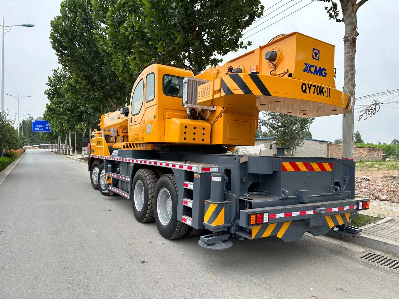 XCMG QY70K - Mobiele kraan: afbeelding 2 XCMG QY70K - Mobiele kraan: afbeelding 2