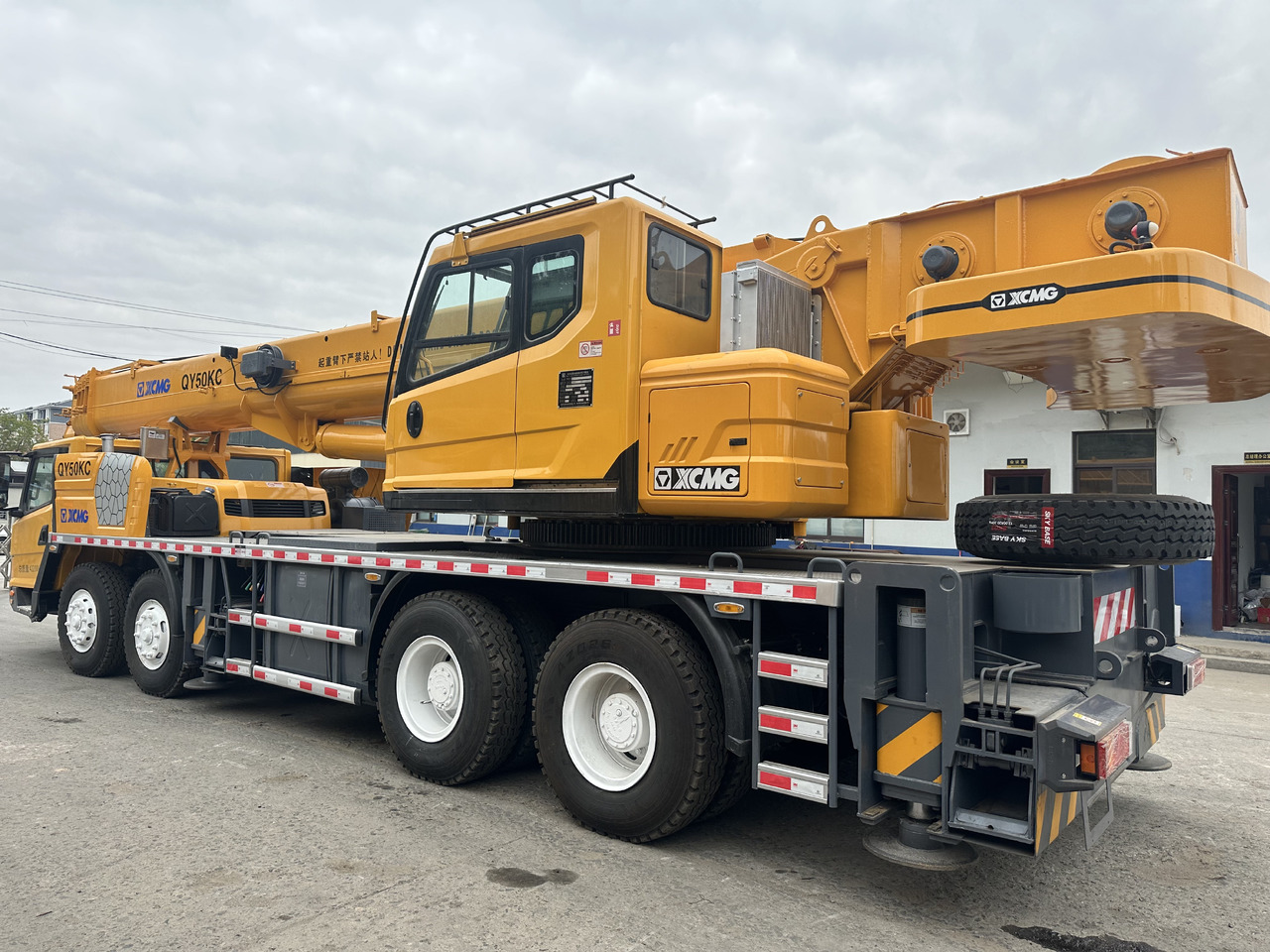 XCMG qy50kc xct55 qy55kc 50ton 55 ton 70 ton 85 ton 90 ton 100 ton 110 ton 130 ton truck crane - Mobiele kraan: afbeelding 3 XCMG qy50kc xct55 qy55kc 50ton 55 ton 70 ton 85 ton 90 ton 100 ton 110 ton 130 ton truck crane - Mobiele kraan: afbeelding 3
