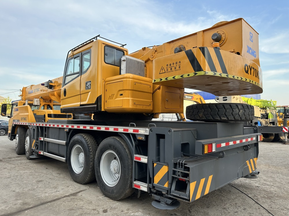 XCMG qy70kc xct75 qy75kc 70ton 75 ton 80 ton 85 ton 90 ton 100 ton 110 ton 130 ton truck crane - Mobiele kraan: afbeelding 3 XCMG qy70kc xct75 qy75kc 70ton 75 ton 80 ton 85 ton 90 ton 100 ton 110 ton 130 ton truck crane - Mobiele kraan: afbeelding 3