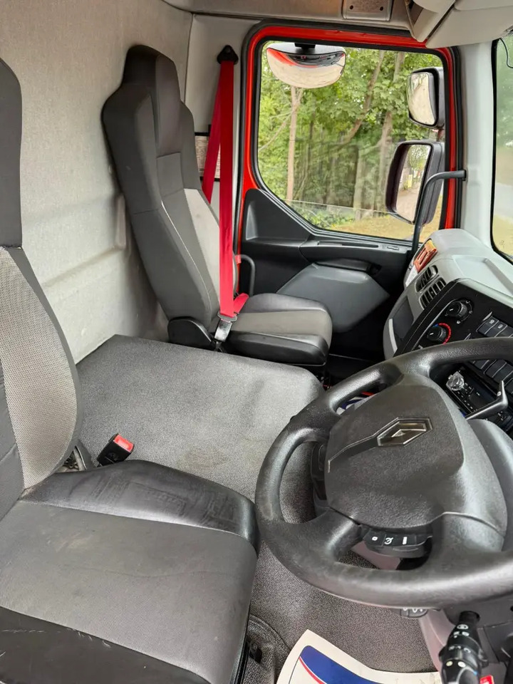 Koelwagen vrachtwagen Renault D16 High - Fridgebox: afbeelding 14