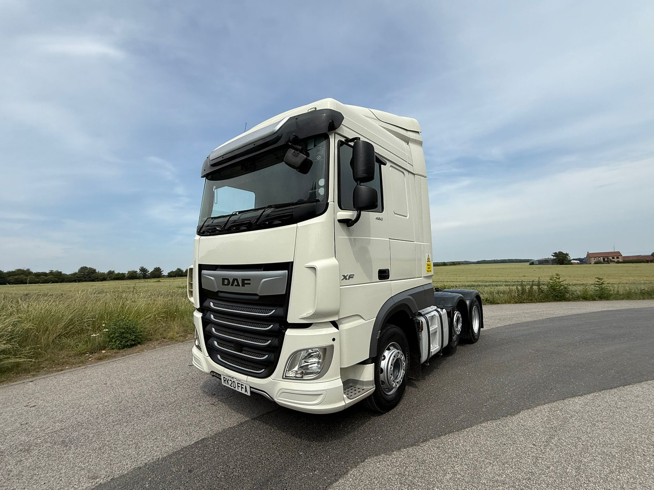 DAF XF 105 480 RHD - Trekker: afbeelding 1 DAF XF 105 480 RHD - Trekker: afbeelding 1