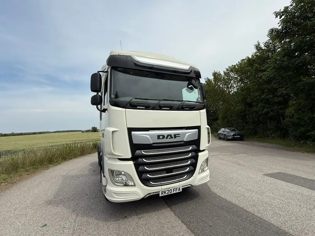 DAF XF 105 (FFA) - Trekker: afbeelding 2 DAF XF 105 (FFA) - Trekker: afbeelding 2