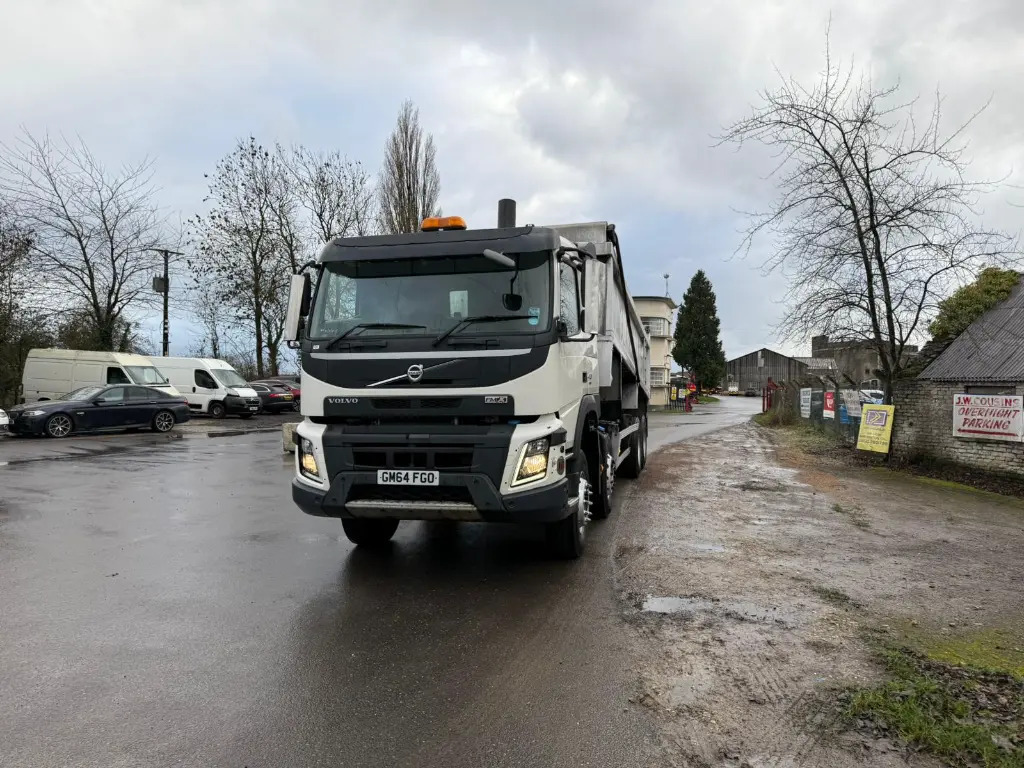 Volvo FMX 420 8x4 Tipper - RHD - Kipper vrachtwagen: afbeelding 4 Volvo FMX 420 8x4 Tipper - RHD - Kipper vrachtwagen: afbeelding 4
