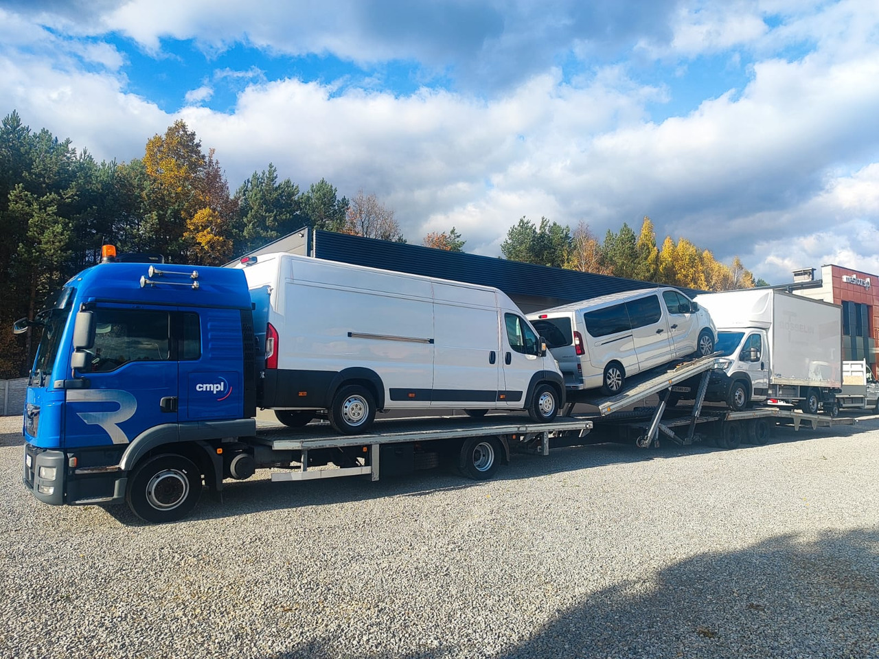 Autovrachtwagen vrachtwagen voor het vervoer van zwaar materieel MAN TGL: afbeelding 6 Autovrachtwagen vrachtwagen voor het vervoer van zwaar materieel MAN TGL: afbeelding 6