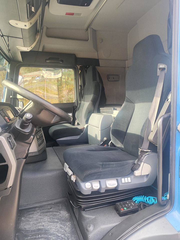 Autovrachtwagen vrachtwagen voor het vervoer van zwaar materieel MAN TGL: afbeelding 22 Autovrachtwagen vrachtwagen voor het vervoer van zwaar materieel MAN TGL: afbeelding 22