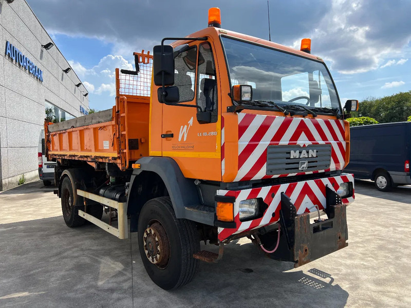 MAN LE 18.280 4x4 - Kipper vrachtwagen: afbeelding 4 MAN LE 18.280 4x4 - Kipper vrachtwagen: afbeelding 4