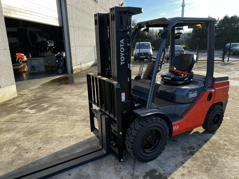 Nieuw Diesel heftruck Toyota 52-8FDJF35 TONERO 35 (NEW) (6x in Stock): afbeelding 5