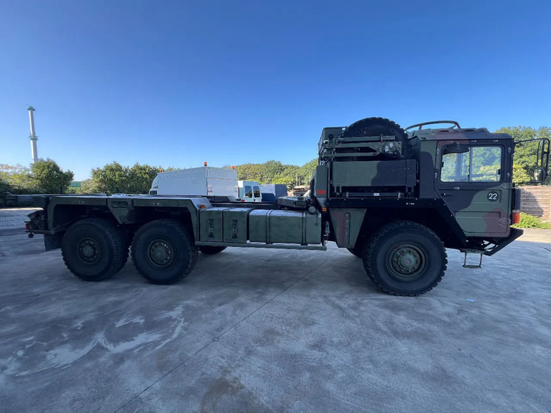MAN KAT 25.422DFAEG 6X6 CABIN CHASSIS - TWIST LOCKS SYSTEM - Vrachtwagen: afbeelding 5 MAN KAT 25.422DFAEG 6X6 CABIN CHASSIS - TWIST LOCKS SYSTEM - Vrachtwagen: afbeelding 5