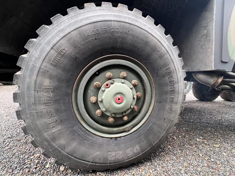 MAN KAT 25.422DFAEG 6X6 CABIN CHASSIS - TWIST LOCKS SYSTEM - Vrachtwagen: afbeelding 5 MAN KAT 25.422DFAEG 6X6 CABIN CHASSIS - TWIST LOCKS SYSTEM - Vrachtwagen: afbeelding 5