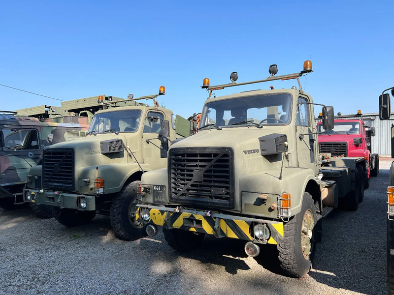 Volvo N 10 6X4 - HOOK CONTAINER (3x stock) - Vrachtwagen: afbeelding 3 Volvo N 10 6X4 - HOOK CONTAINER (3x stock) - Vrachtwagen: afbeelding 3