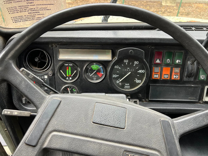 Volvo N 10 6X6 - DUMP - Vrachtwagen: afbeelding 5 Volvo N 10 6X6 - DUMP - Vrachtwagen: afbeelding 5