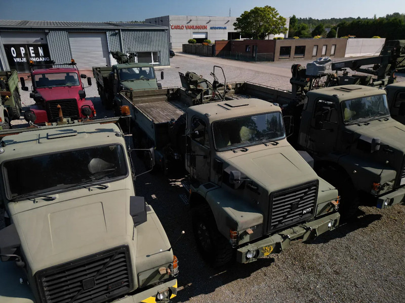 Vrachtwagen, Kraanwagen Volvo N 10 6X6 - FASSI 8TM CRANE (4x in stock): afbeelding 12 Vrachtwagen, Kraanwagen Volvo N 10 6X6 - FASSI 8TM CRANE (4x in stock): afbeelding 12