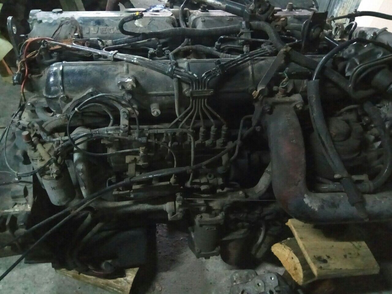 IVECO 8210.42L IVECO Magirus truck - Motor voor Vrachtwagen: afbeelding 3 IVECO 8210.42L IVECO Magirus truck - Motor voor Vrachtwagen: afbeelding 3