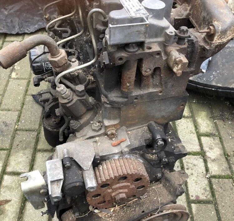 Deutz F4L1011F Kramer - Motor voor Wiellader: afbeelding 4 Deutz F4L1011F Kramer - Motor voor Wiellader: afbeelding 4