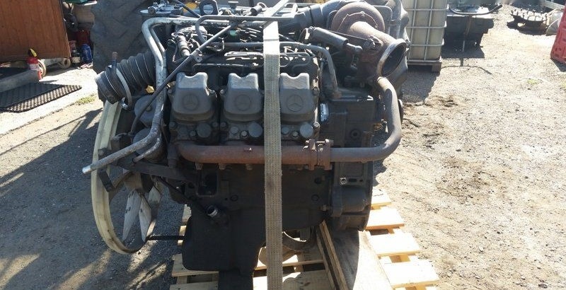Mercedes-Benz OM 401 - Motor voor Vrachtwagen: afbeelding 1 Mercedes-Benz OM 401 - Motor voor Vrachtwagen: afbeelding 1