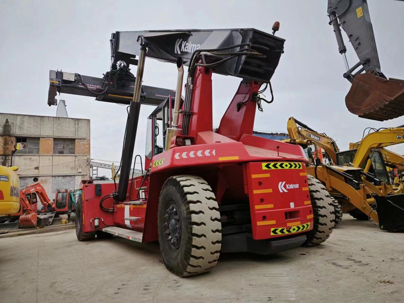 Kalmar DRF450 - Reach stacker: afbeelding 3 Kalmar DRF450 - Reach stacker: afbeelding 3