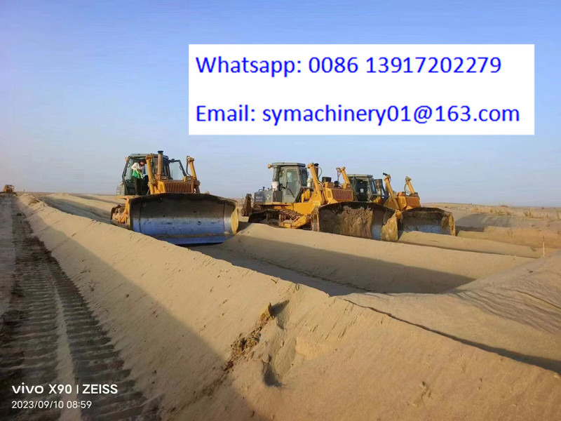 Komatsu D155A-5 - Bulldozer: afbeelding 4 Komatsu D155A-5 - Bulldozer: afbeelding 4