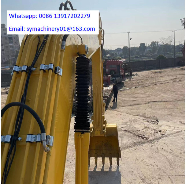 Komatsu PC220 - Rupsgraafmachine: afbeelding 2 Komatsu PC220 - Rupsgraafmachine: afbeelding 2