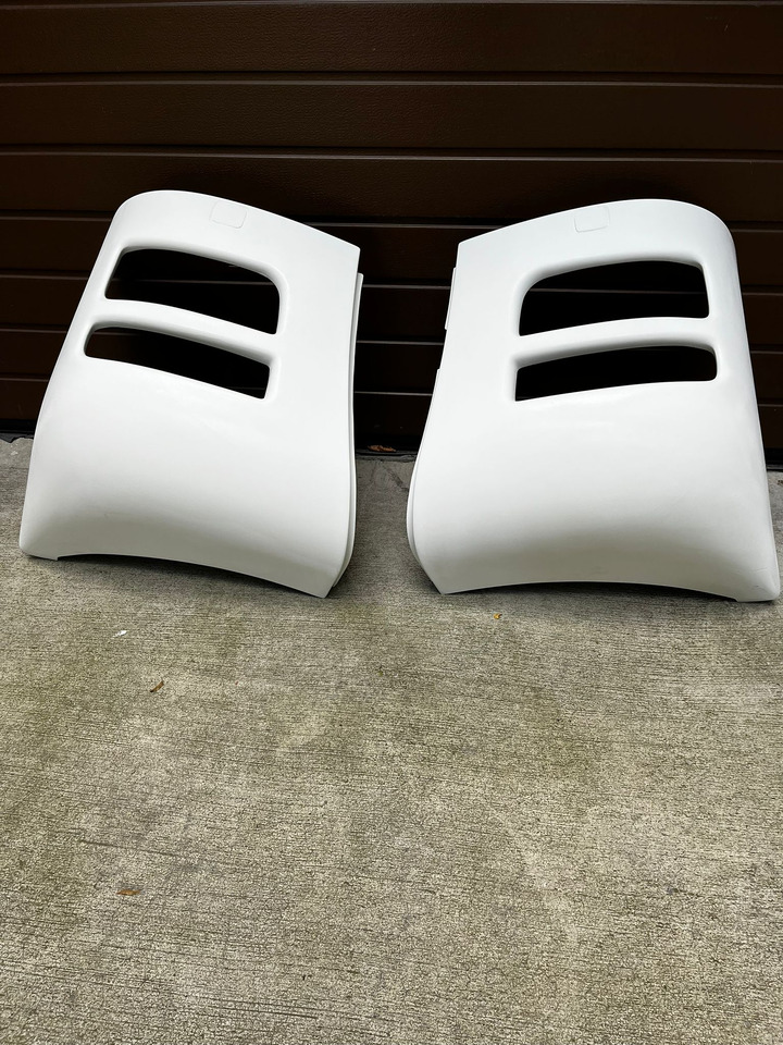 Zderzak przedni lewy MAN LION'S COACH R07, R08 MAN Lion’s Coach R07, R08 - Carrosserie en exterieur voor Bus: afbeelding 4 Zderzak przedni lewy MAN LION'S COACH R07, R08 MAN Lion’s Coach R07, R08 - Carrosserie en exterieur voor Bus: afbeelding 4