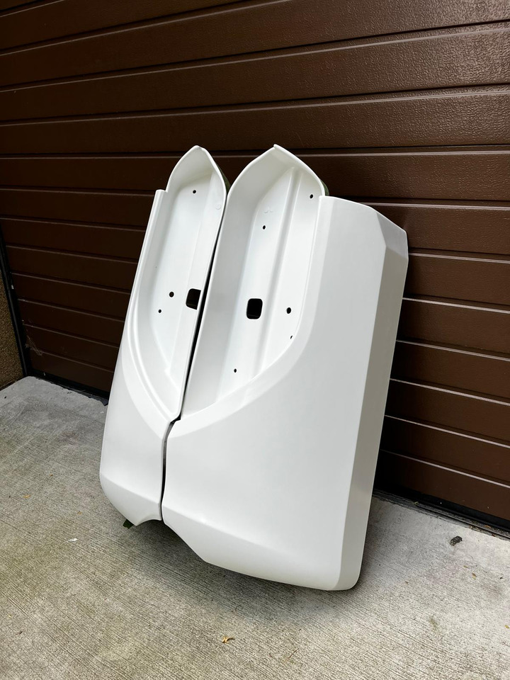 Zderzak tył narożnik prawy MAN Lions Coach po 2018 Zderzak dla autobusów Zderzak tył narożnik MAN Lions Coach po 2018 - Bumperhoek voor Touringcar: afbeelding 4 Zderzak tył narożnik prawy MAN Lions Coach po 2018 Zderzak dla autobusów Zderzak tył narożnik MAN Lions Coach po 2018 - Bumperhoek voor Touringcar: afbeelding 4