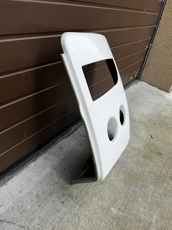 Narożnik, zderzak przedni lewy MB 350 Tourismo Mercedes-Benz 350 Tourismo - Carrosserie en exterieur voor Bus: afbeelding 3 Narożnik, zderzak przedni lewy MB 350 Tourismo Mercedes-Benz 350 Tourismo - Carrosserie en exterieur voor Bus: afbeelding 3