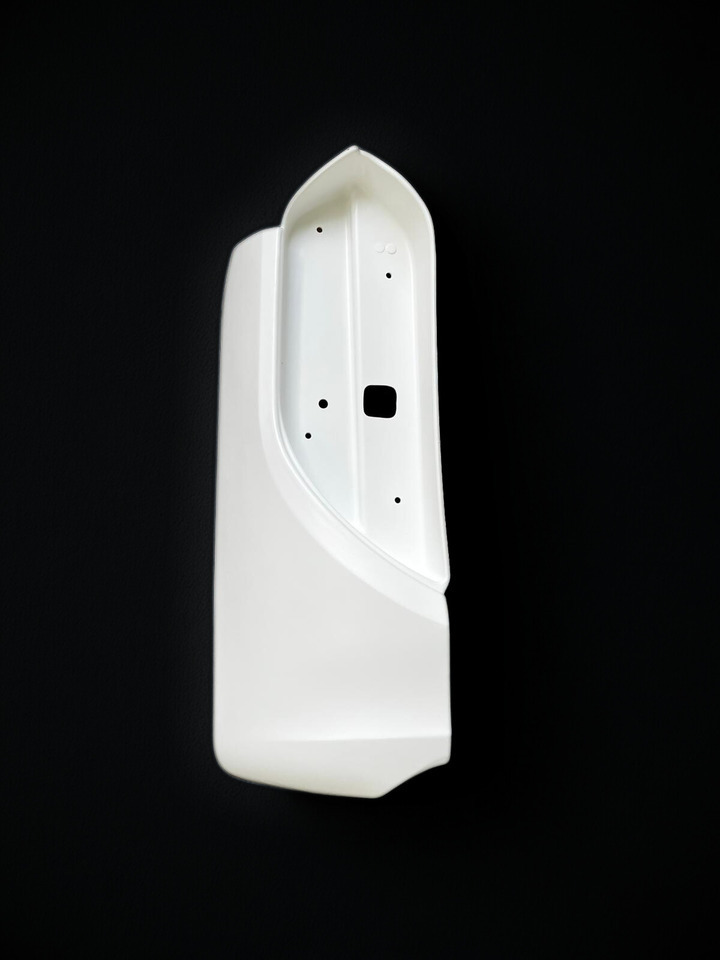 Zderzak, narożnik tylny lewy MAN LION'S COACH euro 6 MAN LION'S COACH euro 6 - Carrosserie en exterieur voor Bus: afbeelding 2 Zderzak, narożnik tylny lewy MAN LION'S COACH euro 6 MAN LION'S COACH euro 6 - Carrosserie en exterieur voor Bus: afbeelding 2