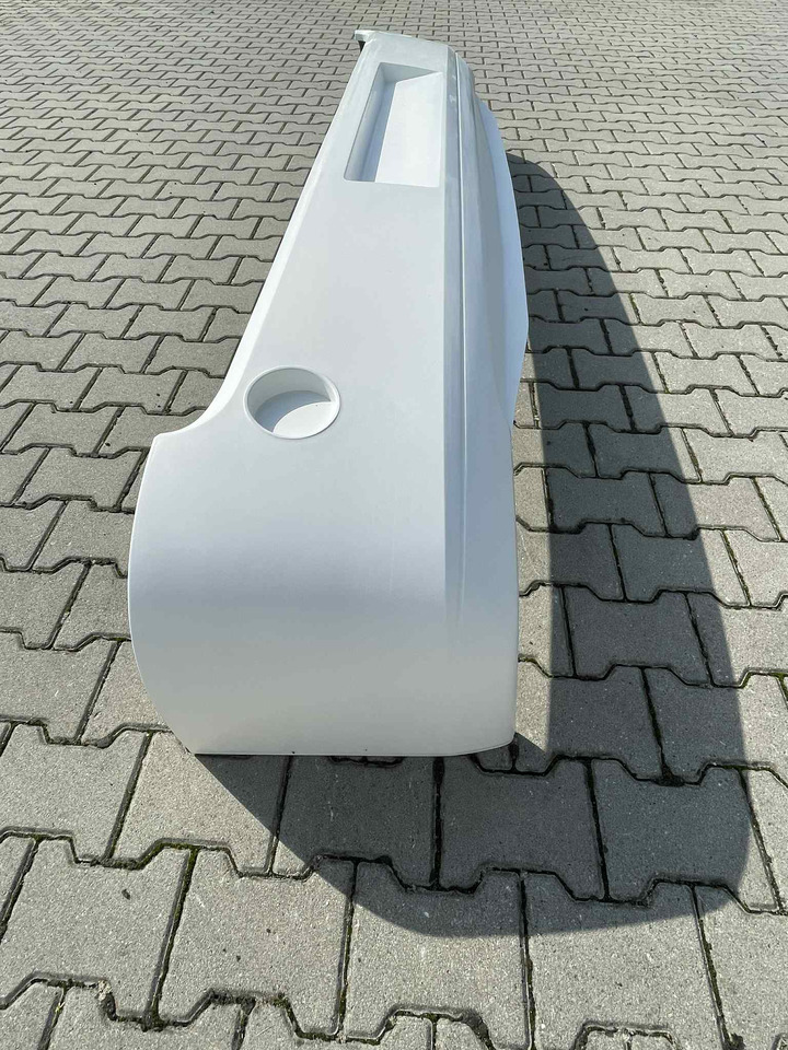 Zderzak tylny SCANIA IRIZAR PB Scania IRIZAR PB - Bumper voor Bus: afbeelding 2 Zderzak tylny SCANIA IRIZAR PB Scania IRIZAR PB - Bumper voor Bus: afbeelding 2