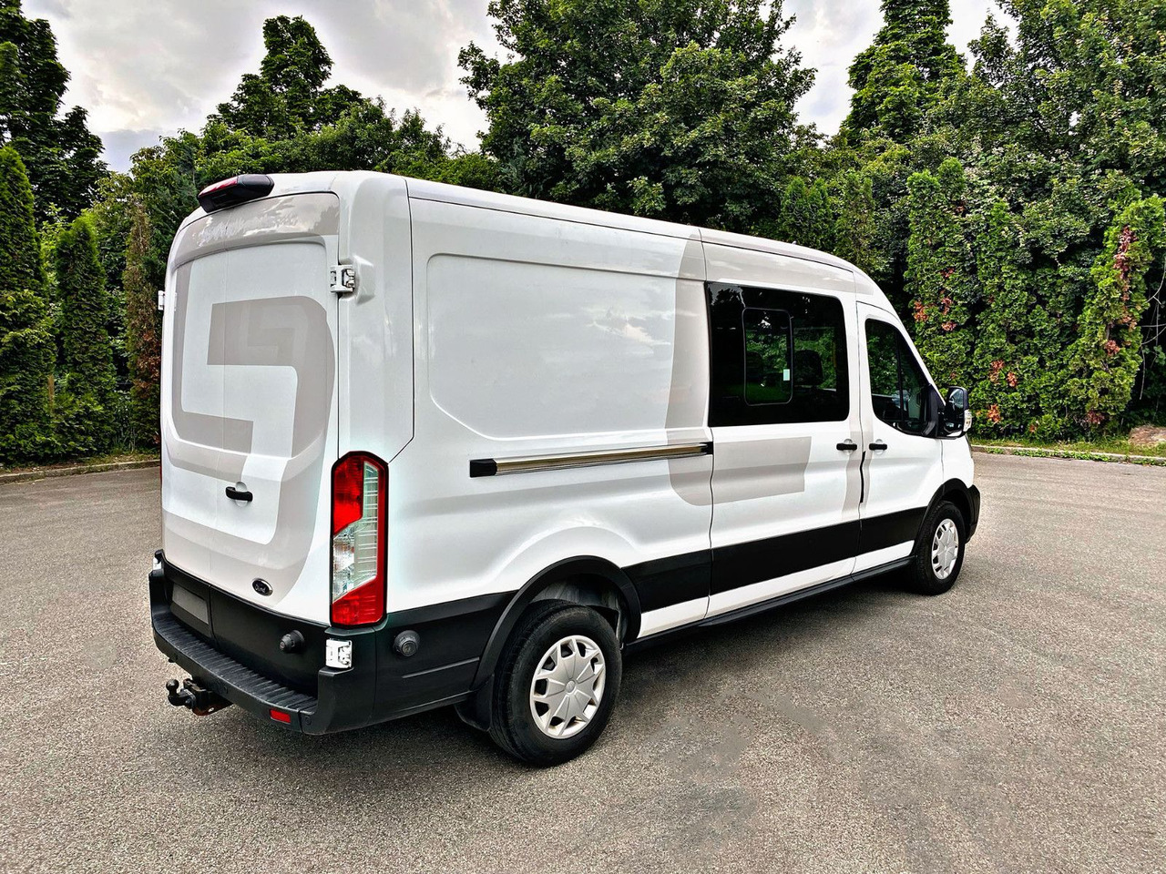 Ford Transit 350 L3H2 Trend|6Sitzer|Kamera|AHK|PDC|19 - Gesloten bestelwagen, Bestelwagen met dubbele cabine: afbeelding 3 Ford Transit 350 L3H2 Trend|6Sitzer|Kamera|AHK|PDC|19 - Gesloten bestelwagen, Bestelwagen met dubbele cabine: afbeelding 3
