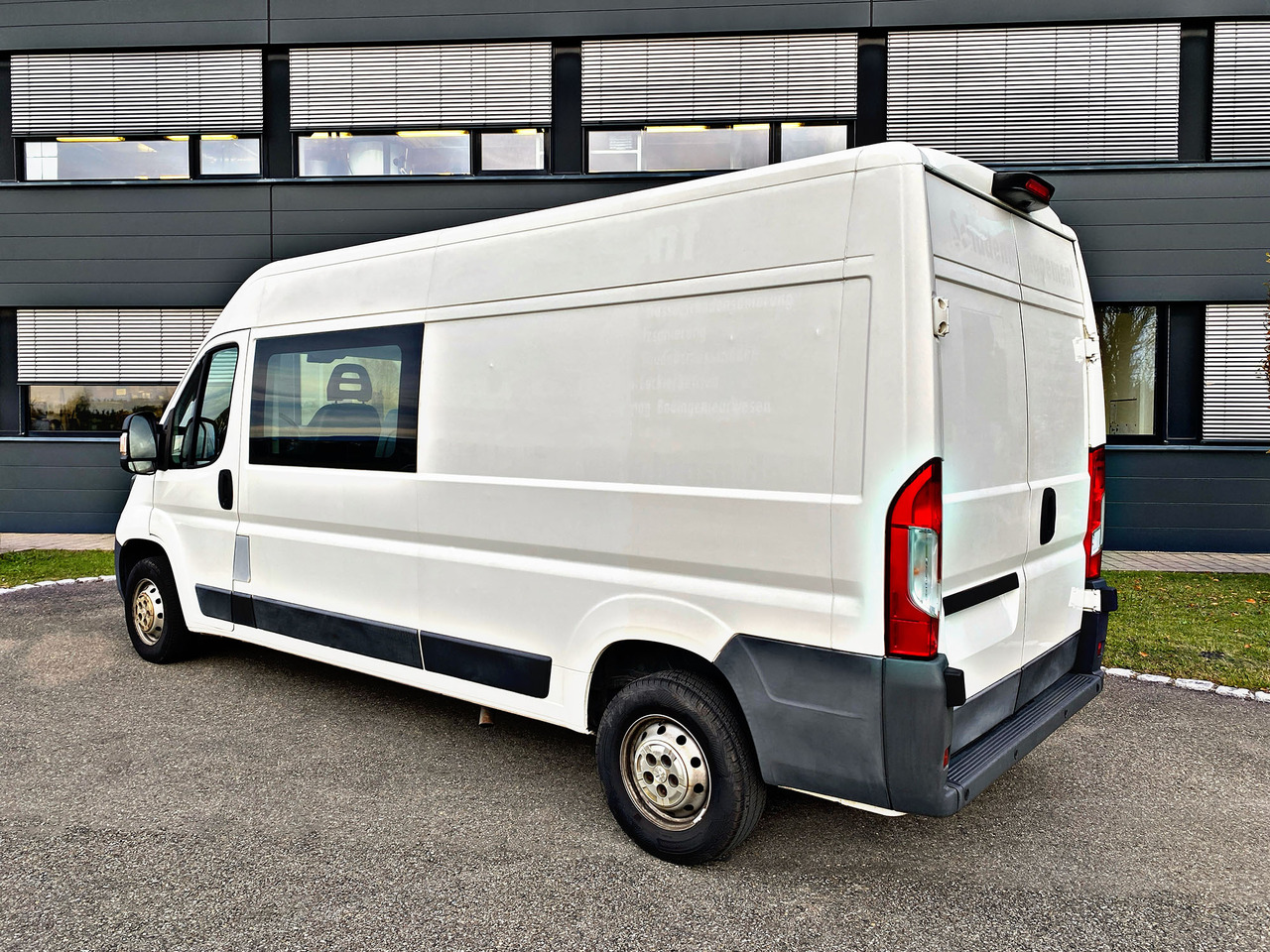 Peugeot Boxer Kasten Hoch 335 L3H2Pro|5Sitzer|Kamera|19% - Gesloten bestelwagen, Bestelwagen met dubbele cabine: afbeelding 5 Peugeot Boxer Kasten Hoch 335 L3H2Pro|5Sitzer|Kamera|19% - Gesloten bestelwagen, Bestelwagen met dubbele cabine: afbeelding 5