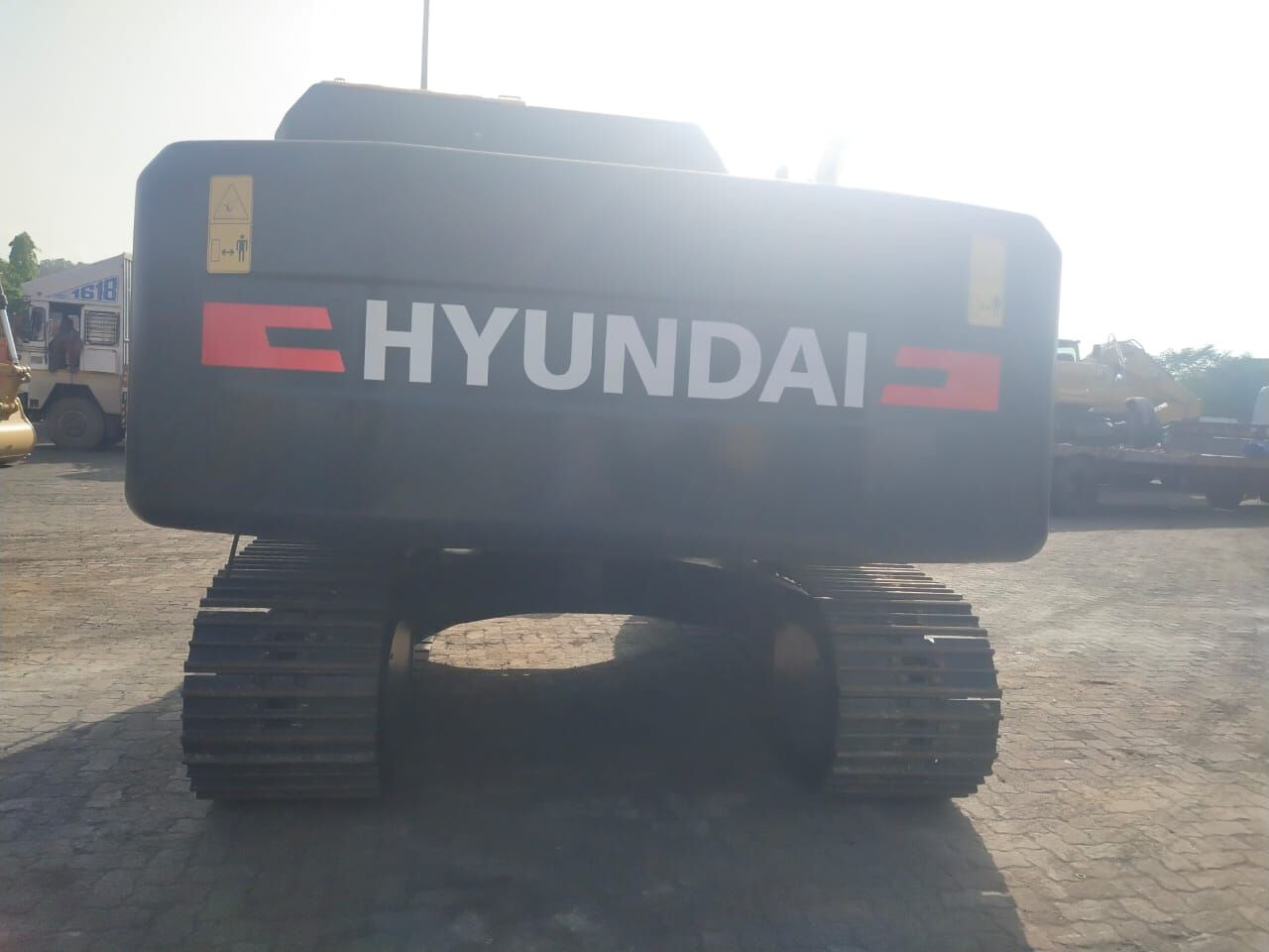 New Hyundai R210 tracked excavator - Rupsgraafmachine: afbeelding 5 New Hyundai R210 tracked excavator - Rupsgraafmachine: afbeelding 5