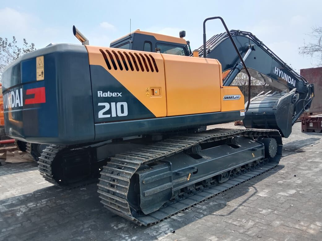 New Hyundai R210 tracked excavator - Rupsgraafmachine: afbeelding 1 New Hyundai R210 tracked excavator - Rupsgraafmachine: afbeelding 1