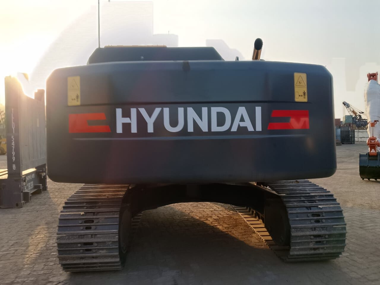 New Hyundai R215L tracked excavator - Rupsgraafmachine: afbeelding 5 New Hyundai R215L tracked excavator - Rupsgraafmachine: afbeelding 5