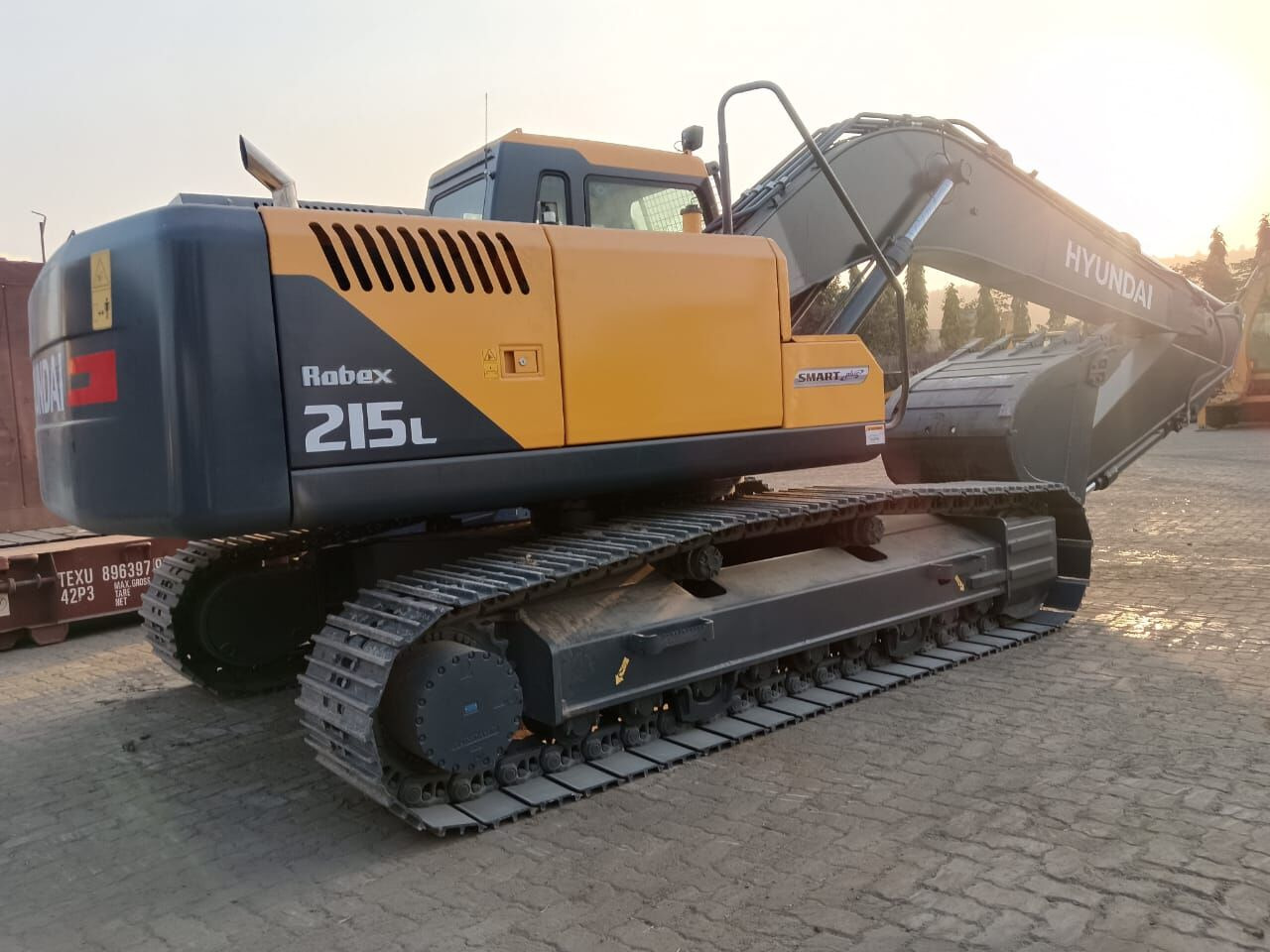 New Hyundai R215L tracked excavator - Rupsgraafmachine: afbeelding 1 New Hyundai R215L tracked excavator - Rupsgraafmachine: afbeelding 1