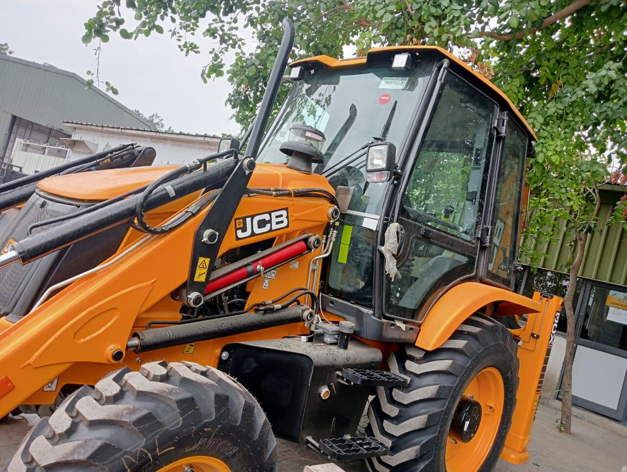 New JCB 3CX backhoe loader - Graaflaadmachine: afbeelding 2 New JCB 3CX backhoe loader - Graaflaadmachine: afbeelding 2