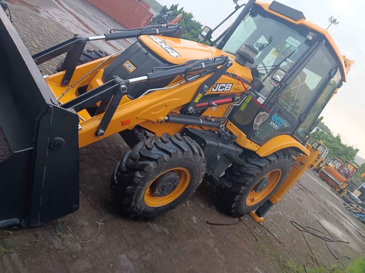 New JCB 3DX backhoe loader - Graaflaadmachine: afbeelding 1 New JCB 3DX backhoe loader - Graaflaadmachine: afbeelding 1