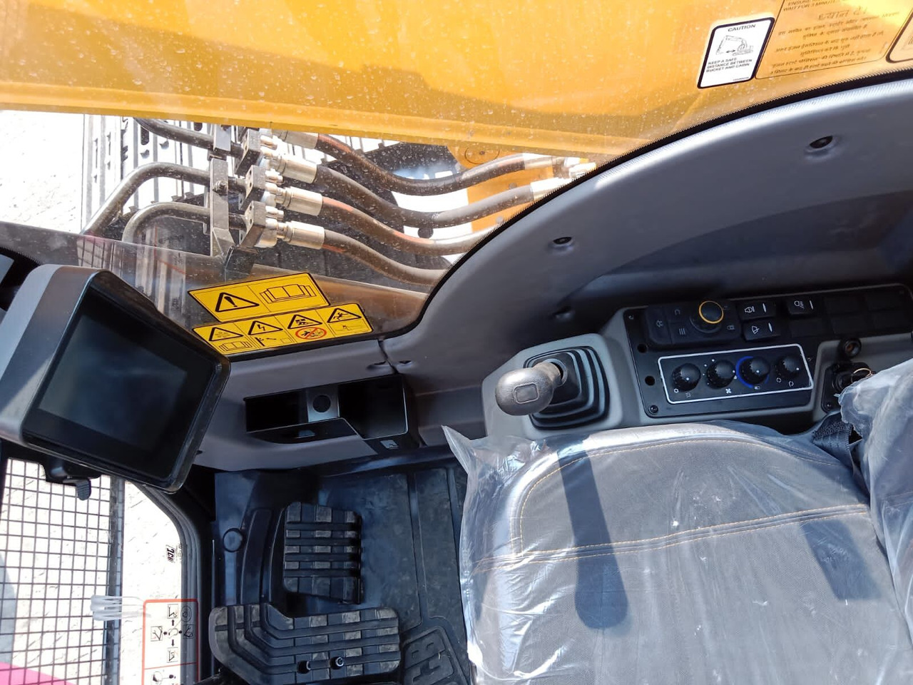New JCB JS 200 tracked excavator - Rupsgraafmachine: afbeelding 5 New JCB JS 200 tracked excavator - Rupsgraafmachine: afbeelding 5