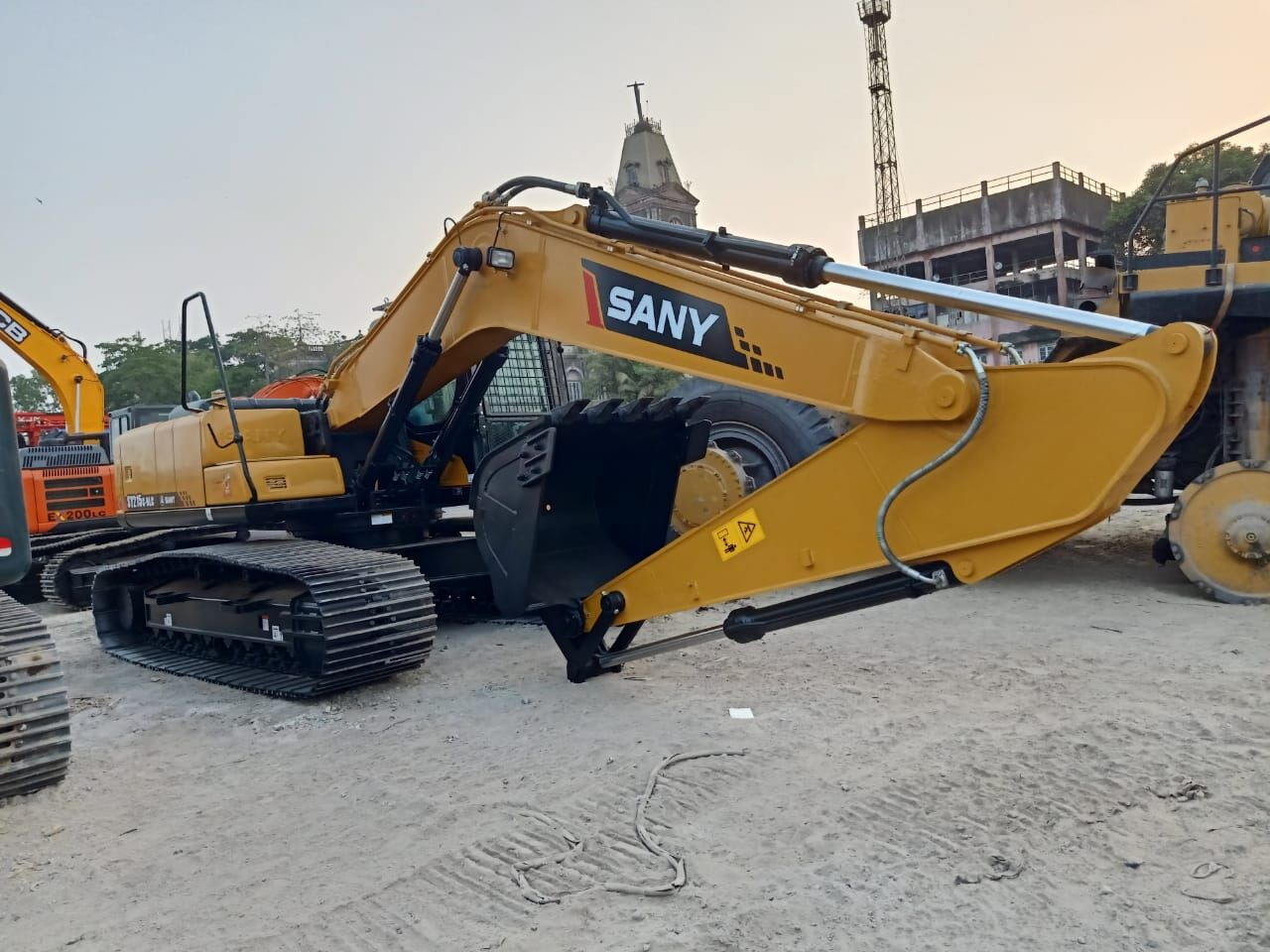 New Sany SY 215 MITSUBISHI ENGINE tracked excavator - Rupsgraafmachine: afbeelding 4 New Sany SY 215 MITSUBISHI ENGINE tracked excavator - Rupsgraafmachine: afbeelding 4