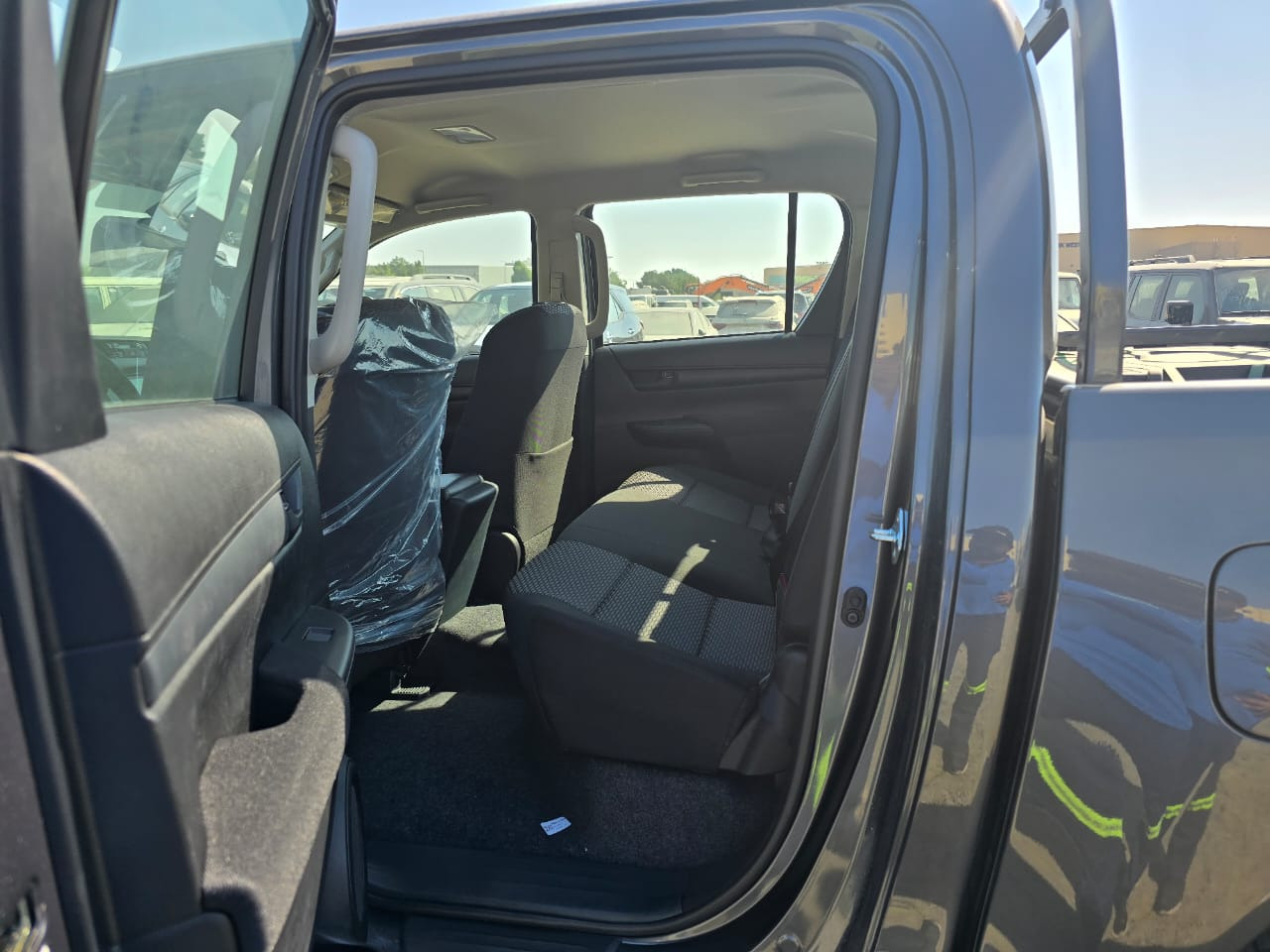 TOYOTA HILUX ACTIVE DOUBLE CAB - Pick-up, Bestelwagen met dubbele cabine: afbeelding 3 TOYOTA HILUX ACTIVE DOUBLE CAB - Pick-up, Bestelwagen met dubbele cabine: afbeelding 3