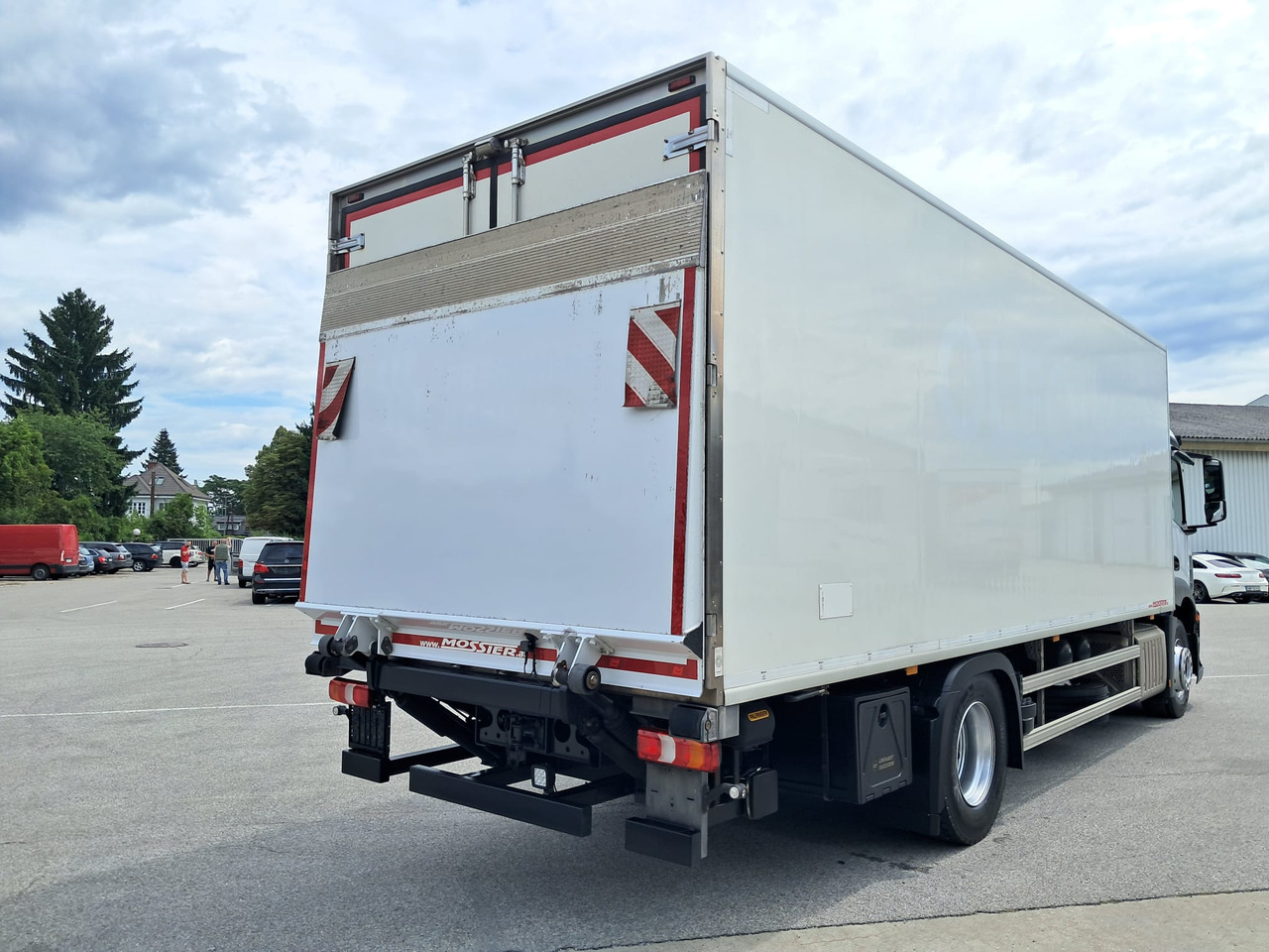 MERCEDES-BENZ Antos 2135 Kühlkoffer | Supra 850 | Standheizung - Koelwagen vrachtwagen: afbeelding 5 MERCEDES-BENZ Antos 2135 Kühlkoffer | Supra 850 | Standheizung - Koelwagen vrachtwagen: afbeelding 5