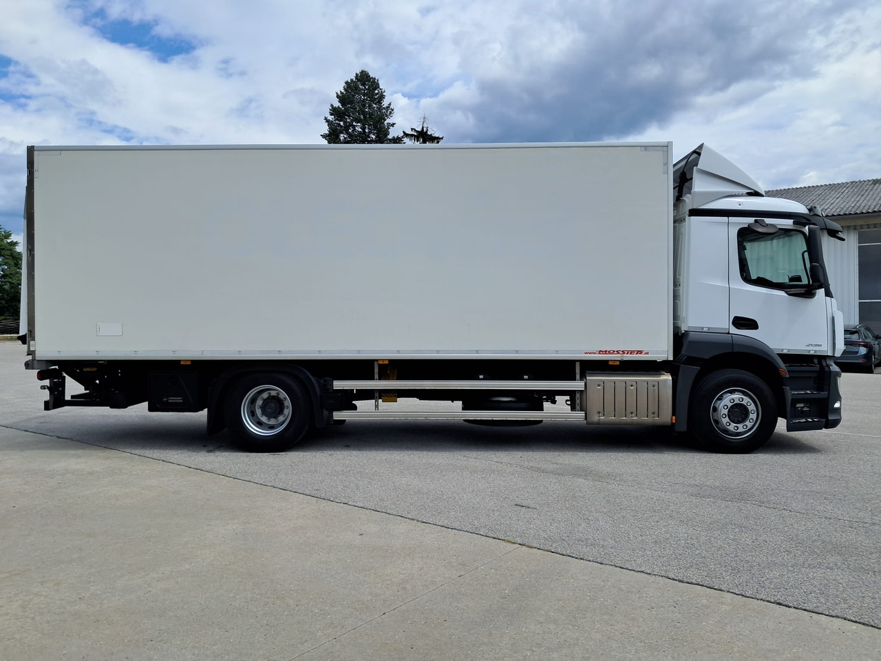 MERCEDES-BENZ Antos 2135 Kühlkoffer | Supra 850 | Standheizung - Koelwagen vrachtwagen: afbeelding 3 MERCEDES-BENZ Antos 2135 Kühlkoffer | Supra 850 | Standheizung - Koelwagen vrachtwagen: afbeelding 3