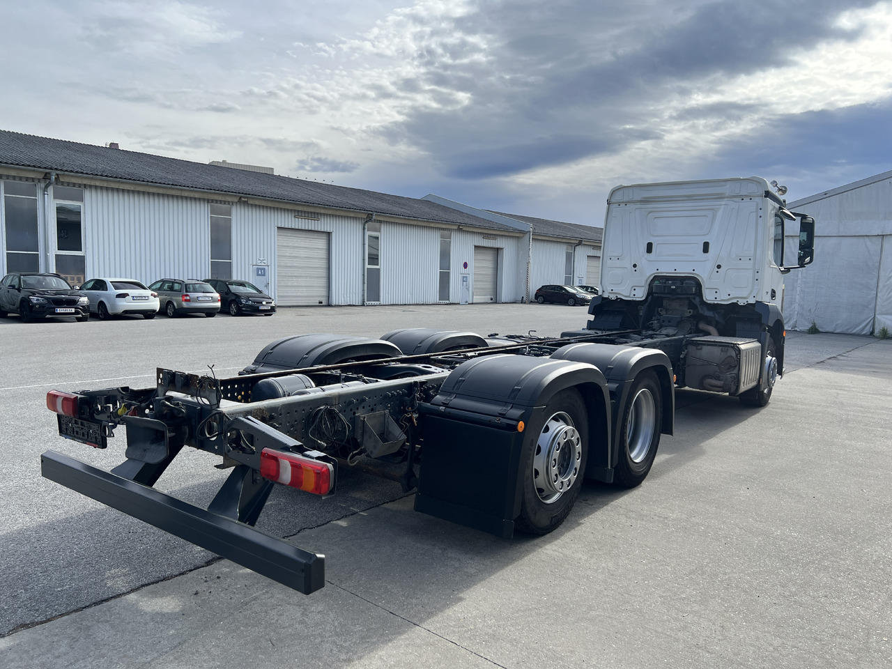 MERCEDES-BENZ Antos 25 40 | Standheizung | Klima | Liftachse - Chassis vrachtwagen: afbeelding 3 MERCEDES-BENZ Antos 25 40 | Standheizung | Klima | Liftachse - Chassis vrachtwagen: afbeelding 3