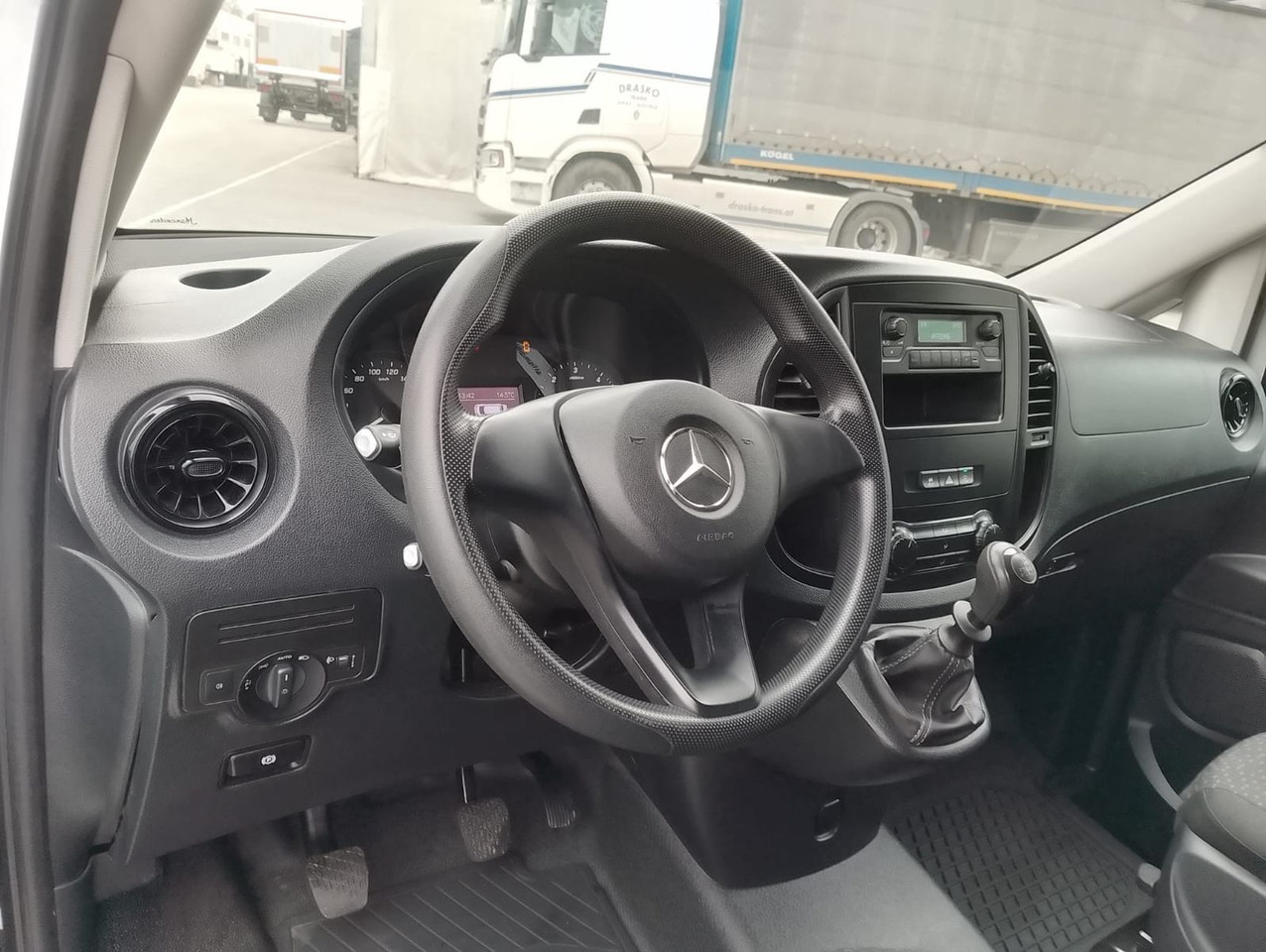 Gesloten bestelwagen Mercedes-Benz VITO 116 CDI: afbeelding 9
