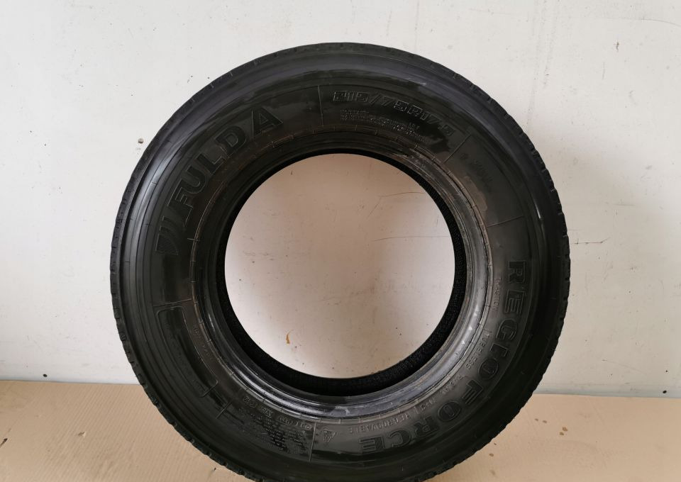 215/75R17.5 FULDA PENDNA 38/19 ŁADNA - Band: afbeelding 1 215/75R17.5 FULDA PENDNA 38/19 ŁADNA - Band: afbeelding 1
