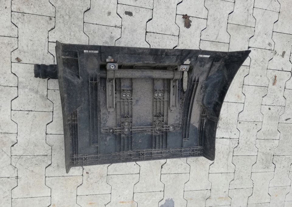 BŁOTNIK VOLVO FH4 ORYGINAŁ - Fender voor Vrachtwagen: afbeelding 2 BŁOTNIK VOLVO FH4 ORYGINAŁ - Fender voor Vrachtwagen: afbeelding 2