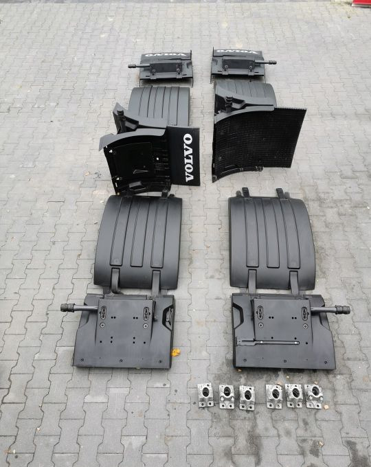 Nieuw Fender BŁOTNIKI NADKOLE 2 OS VOLVO FH4 NOWY ORYGINAŁ: afbeelding 1