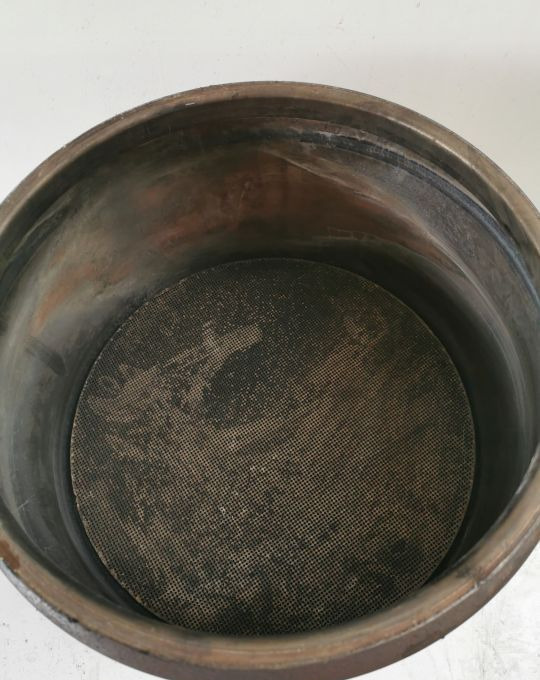 DPF WKŁAD KATALIZATORA IVECO STRALIS HI WAY E6. - Geluiddemper/ Uitlaatsysteem voor Vrachtwagen: afbeelding 2 DPF WKŁAD KATALIZATORA IVECO STRALIS HI WAY E6. - Geluiddemper/ Uitlaatsysteem voor Vrachtwagen: afbeelding 2