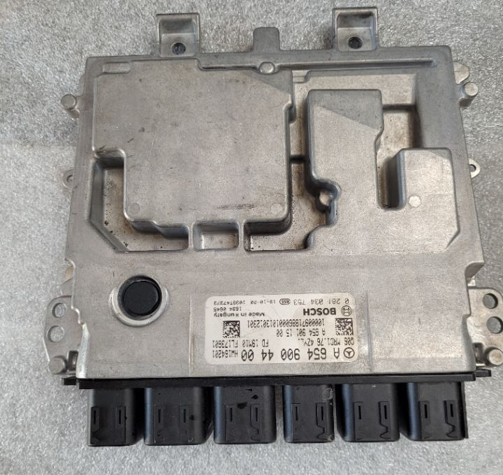 DRZWI IVECO DAILY MASTER MASCOTT PRAWE - ECU voor Vrachtwagen: afbeelding 1 DRZWI IVECO DAILY MASTER MASCOTT PRAWE - ECU voor Vrachtwagen: afbeelding 1