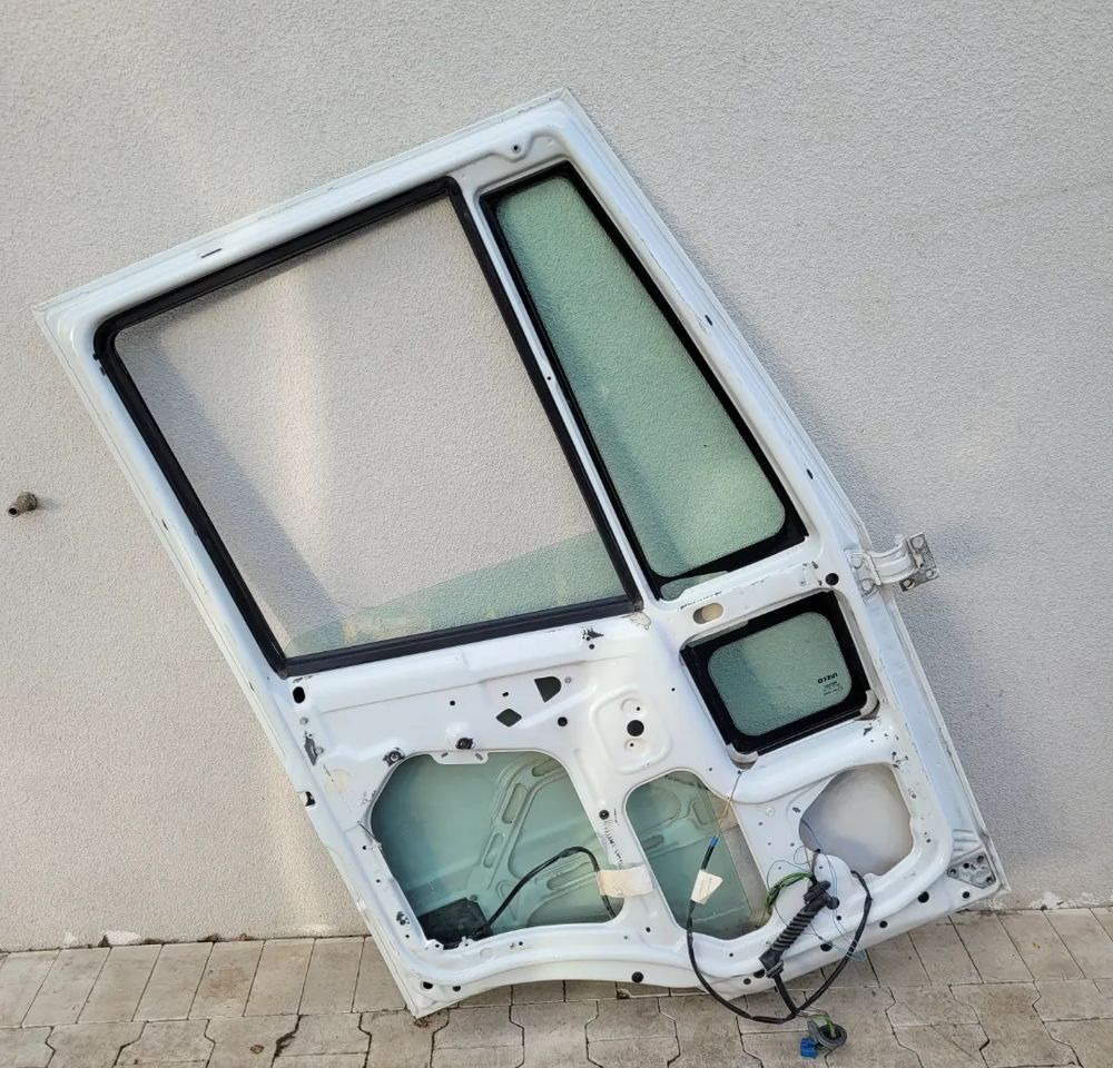 DRZWI LEWE IVECO EUROCARGO - Deur en onderdelen voor Vrachtwagen: afbeelding 4 DRZWI LEWE IVECO EUROCARGO - Deur en onderdelen voor Vrachtwagen: afbeelding 4