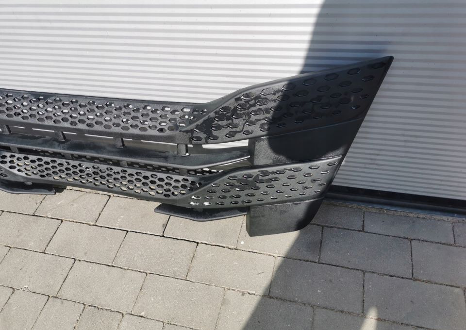 GRILL ATRAPA IVECO STRALIS S WAY 5802401392 - Rooster voor Vrachtwagen: afbeelding 3 GRILL ATRAPA IVECO STRALIS S WAY 5802401392 - Rooster voor Vrachtwagen: afbeelding 3
