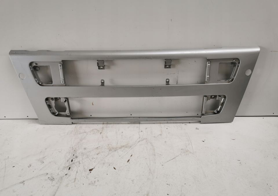 GRILL ATRAPA VOLVO Fh12 ORYGINAŁ - Rooster voor Vrachtwagen: afbeelding 1 GRILL ATRAPA VOLVO Fh12 ORYGINAŁ - Rooster voor Vrachtwagen: afbeelding 1